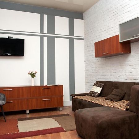 Apt In The Center Of The Town Near The Opera House Apartment Lviv Exterior photo