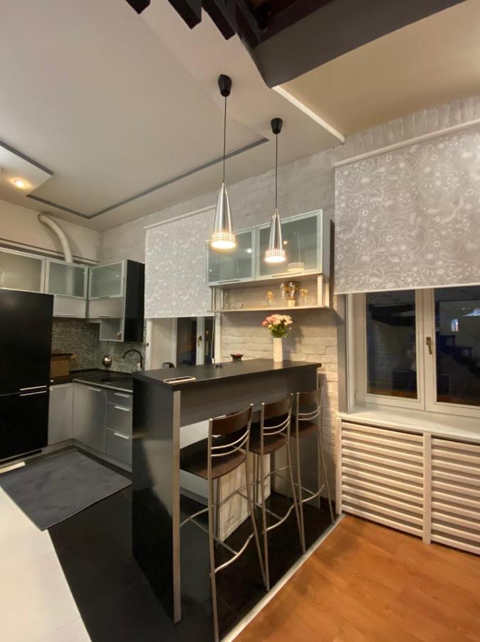 Apt In The Center Of The Town Near The Opera House Apartment Lviv Exterior photo