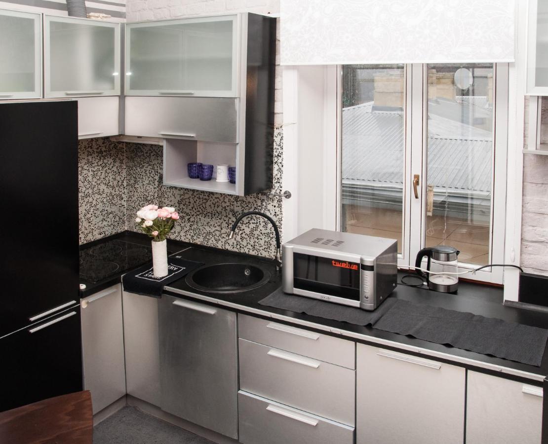 Apt In The Center Of The Town Near The Opera House Apartment Lviv Exterior photo
