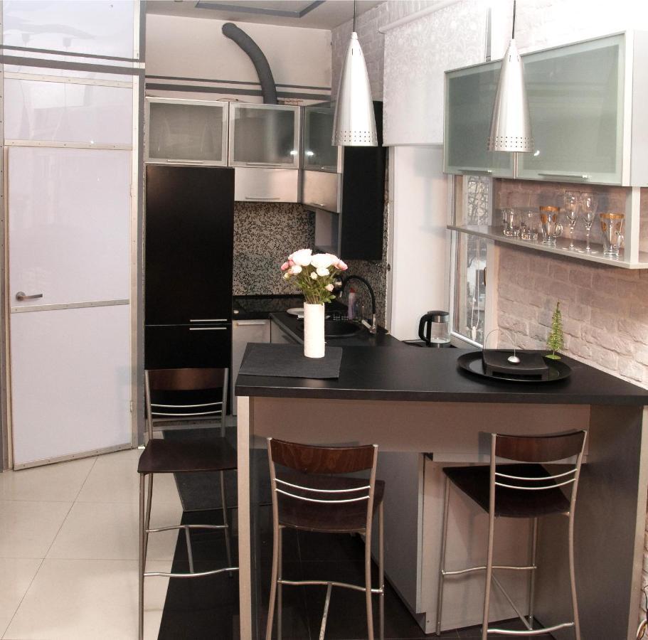 Apt In The Center Of The Town Near The Opera House Apartment Lviv Exterior photo